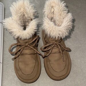 Zara Tan Kids Boots with Faux Fur